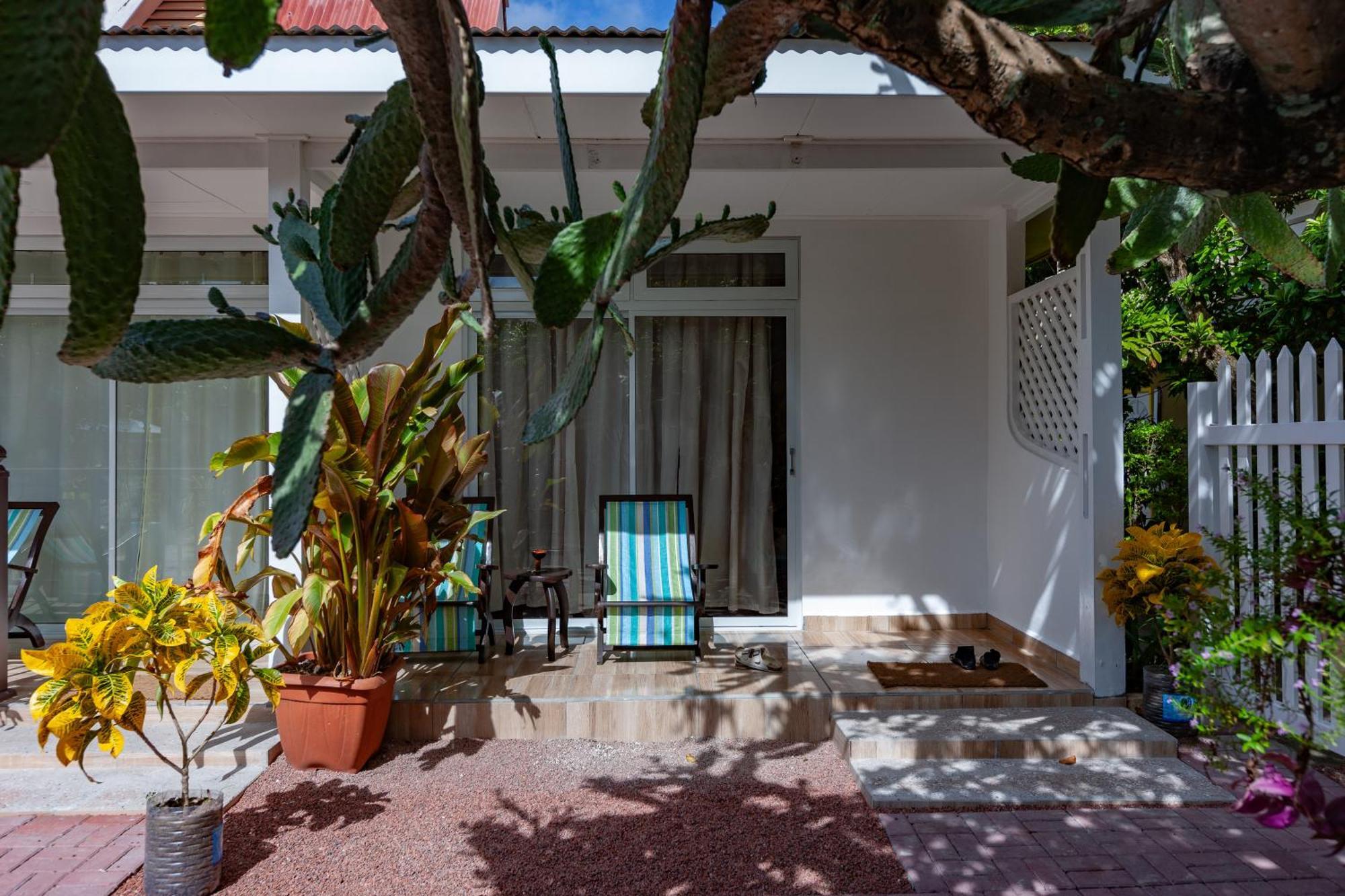 Chez Marston Hotel La Digue Exterior foto