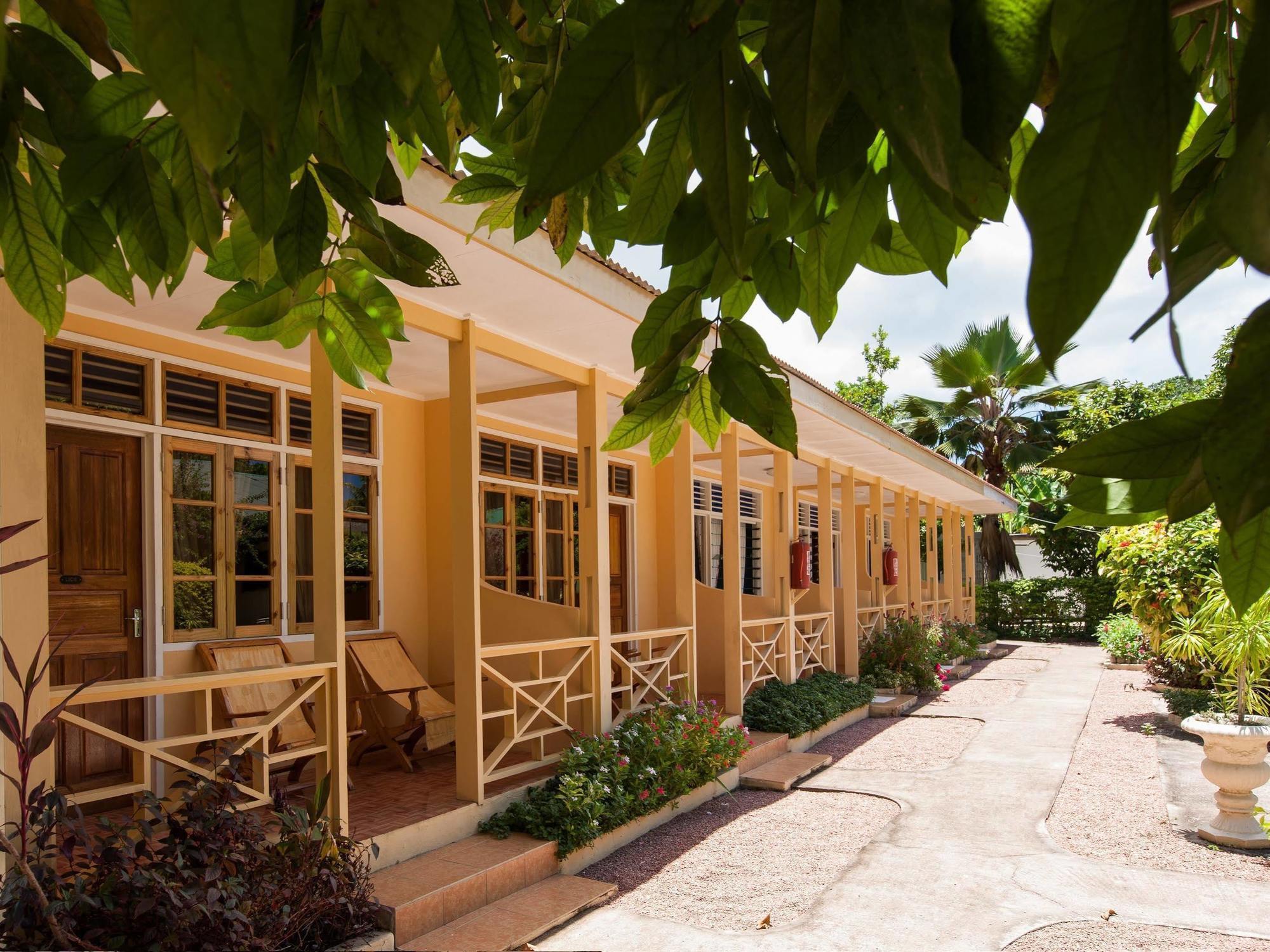 Chez Marston Hotel La Digue Exterior foto